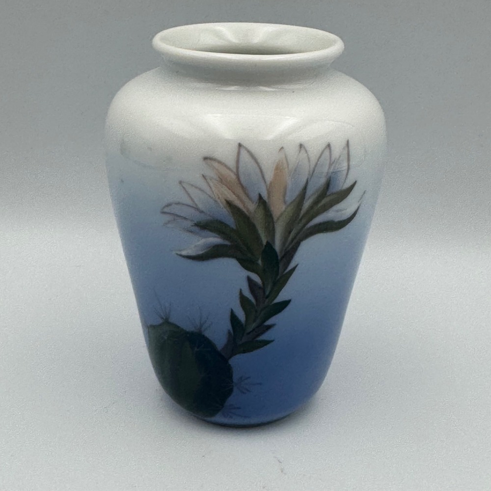 Royal Copenhagen Denmark Blue Gradient Cactus Flower Vase 2672 1740